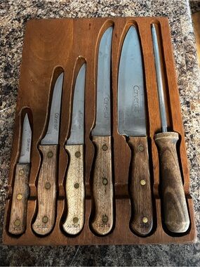 Vintage CarverAid  Wood-Handle Steak Knife Set in Brown